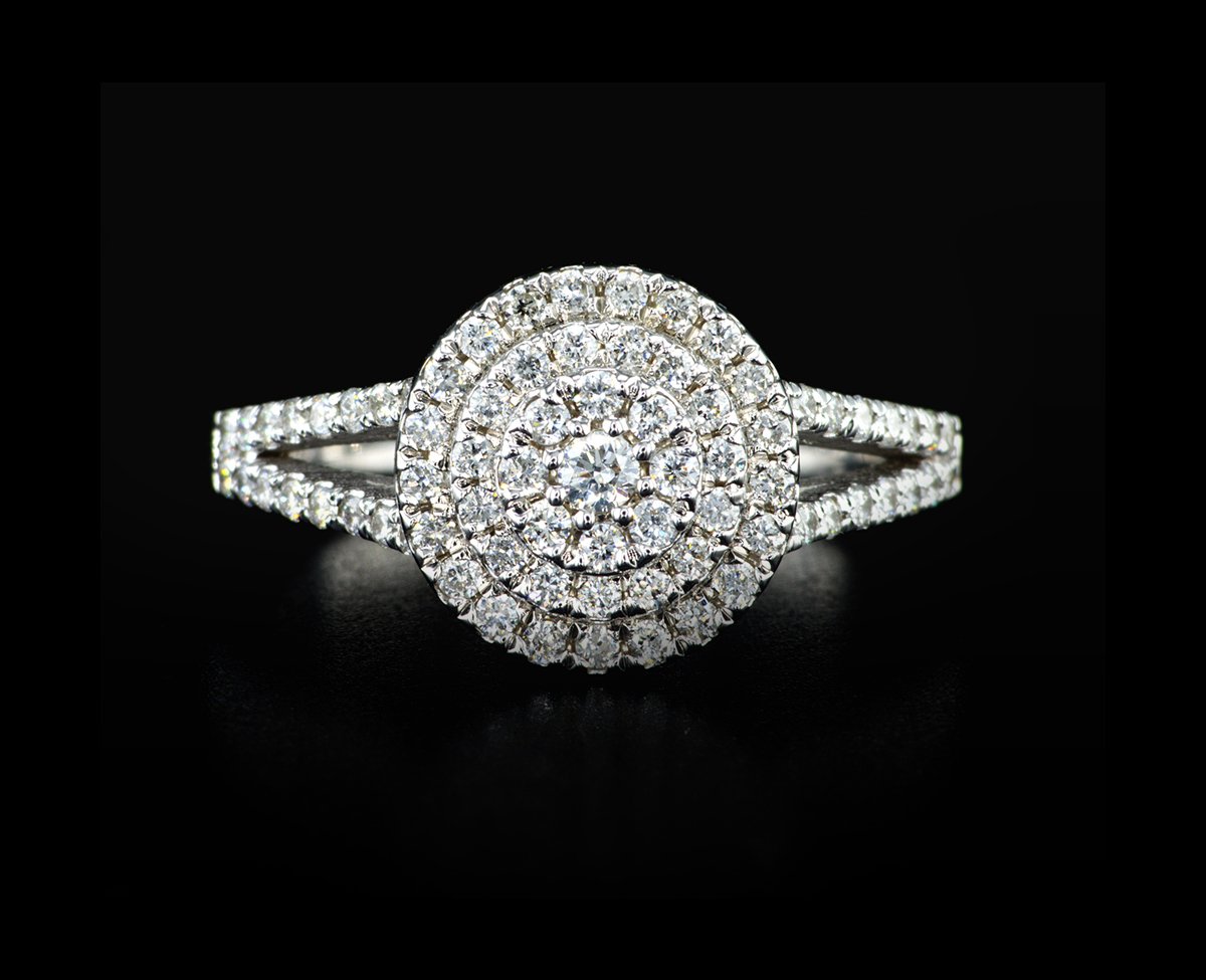 Diamond ring